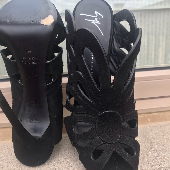 Giuseppe Zanotti - Picture 7 of 8